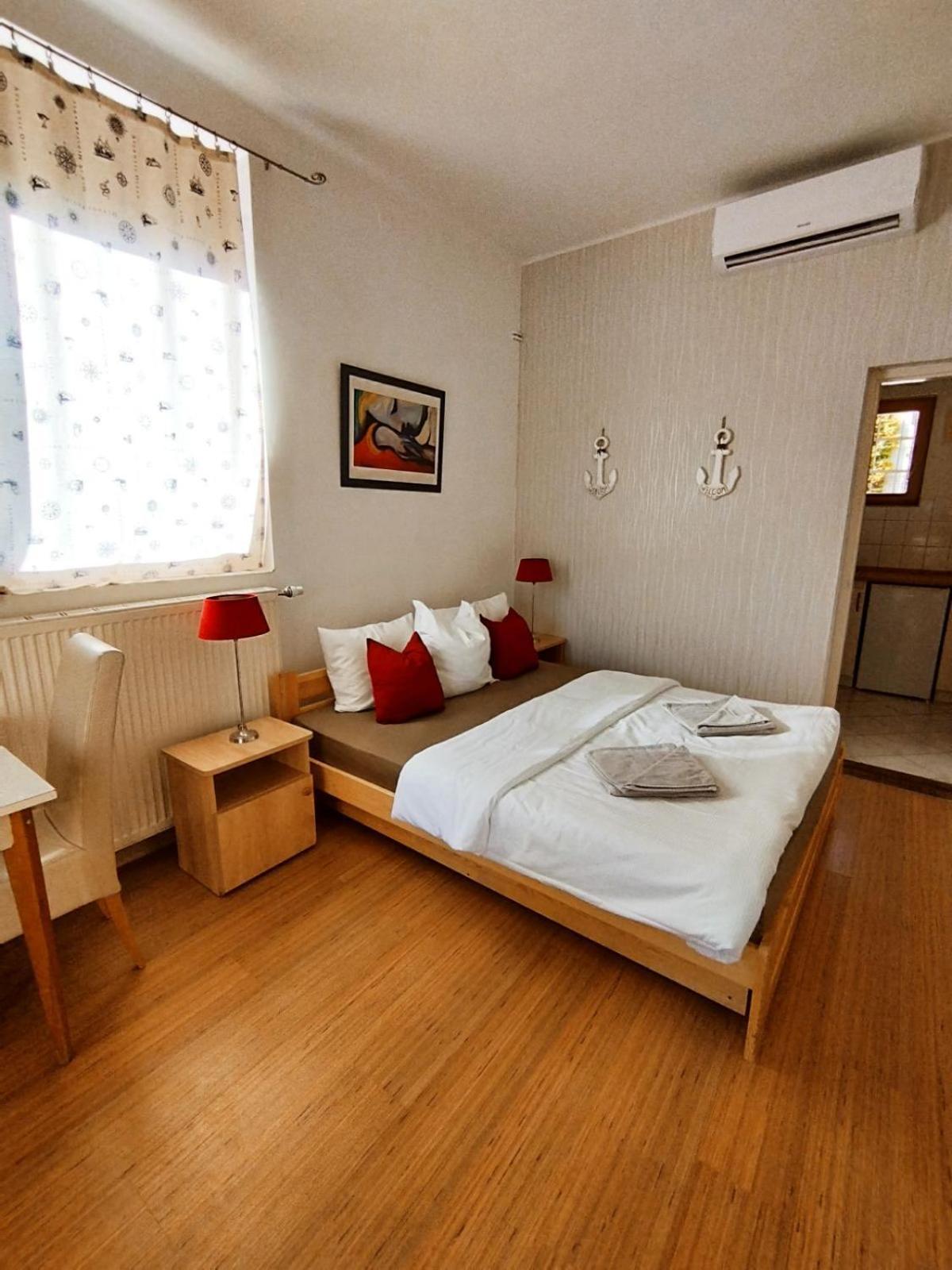 Apartman Vitorlas Vendeghaz Balatonfüred Buitenkant foto